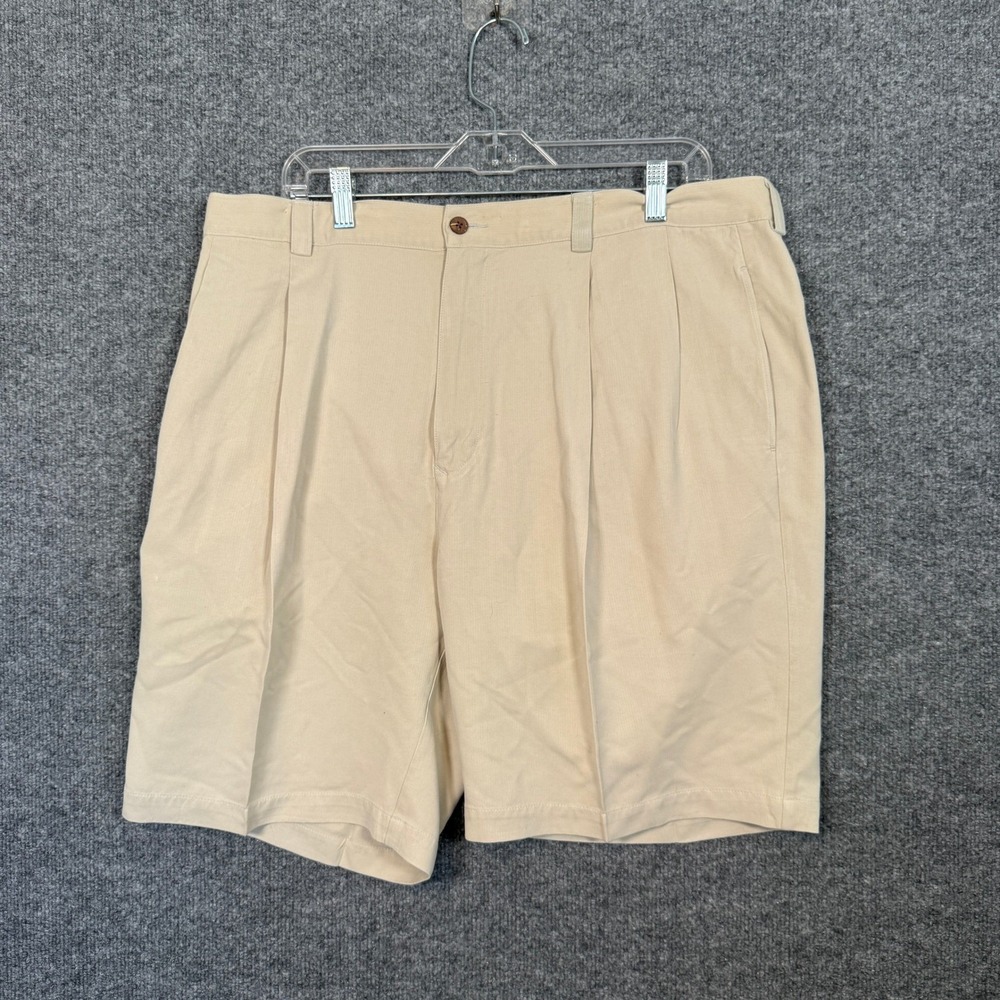 Tommy‎ Bahama Shorts Mens 38 Beige SIlk Pleated Shorts Casual Old Money Nice